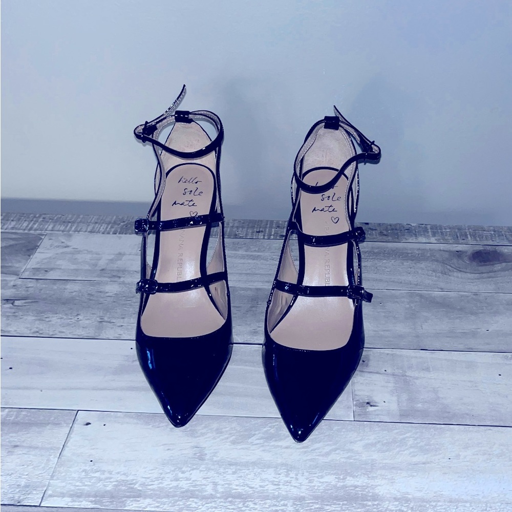 Banana Republic High heel pumps